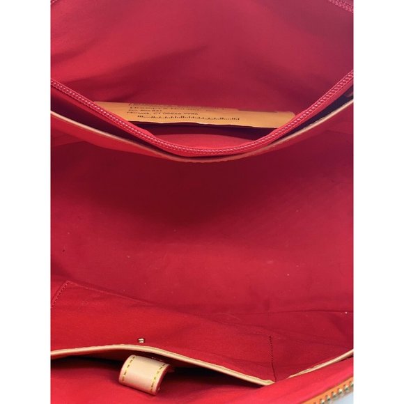 DOONEY & BOURKE: EUC; CHEVRON BAILEY TASSEL TOTE WITH WALLET - XLARGE CARRYALL - Picture 8 of 8